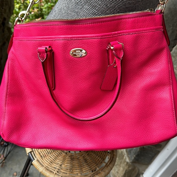 Raspberry Coach crossbody satchel - Picture 2 of 5